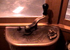 ���S�H�ʓd�Ԃ̉^�]��