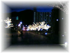 ��i�`���g���C���~�l�[�V����