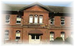 ������̎ʐ^�ł��B���̓x�[�W���F�ł�������̉�����������O�p�����ł���B