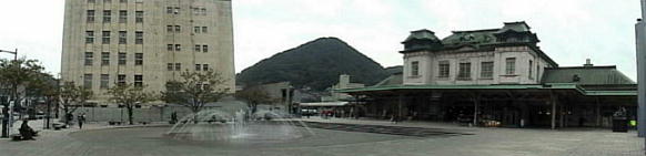 ��i�`���g���̒��SJR��i�`�w