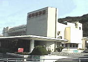 ��i��y��