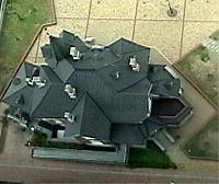 ���g���W�]�����獑�ۗF�D�}���قł��A�����͍��ł����A����͐^���ɂȂ�̂ŁA�B�e�����ɂ��������ł���B