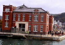 ����i�Ŋ�